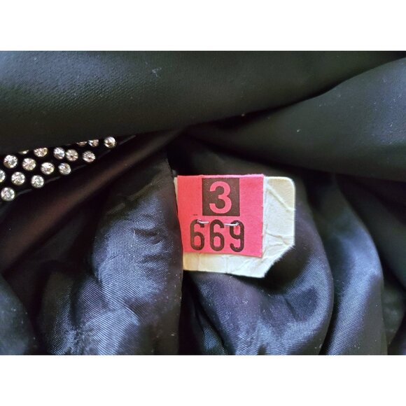 VINTAGE 1960S BLACK RHINESTONE TWO PIECE SKIRT SUIT - Picture 8 of 10